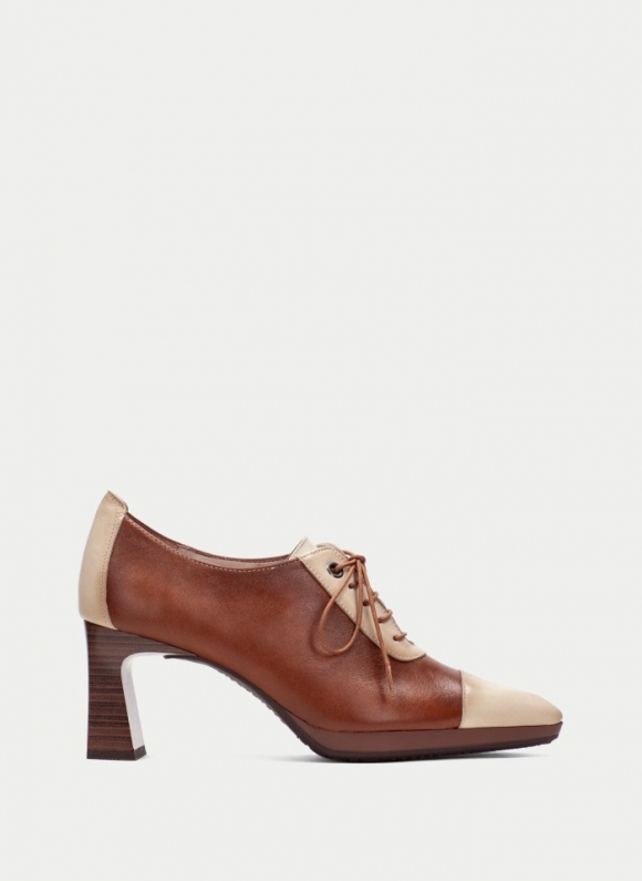 Hispanitas Derby Ankara Cuero Milk