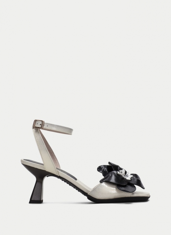 Hispanitas Sandalia Tacón Danielle Crema Negro Hispanitas Sandalia Tacón Danielle Crema Negro