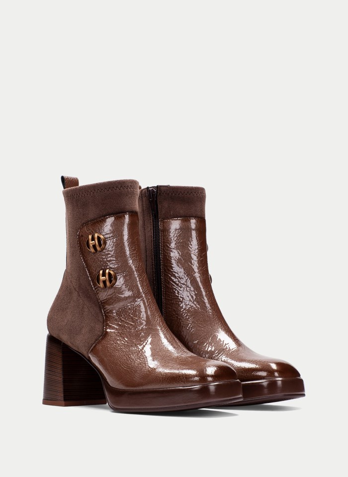 Hispanitas Botín Tokio Avellana