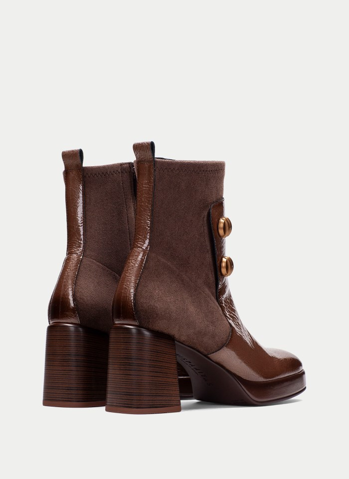 Hispanitas Botín Tokio Avellana