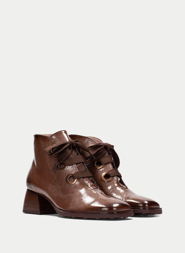 Hispanitas Botín Marsella Avellana