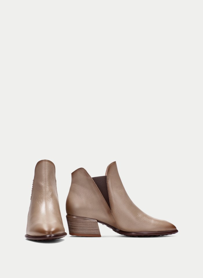 Hispanitas Botín Verona Taupe