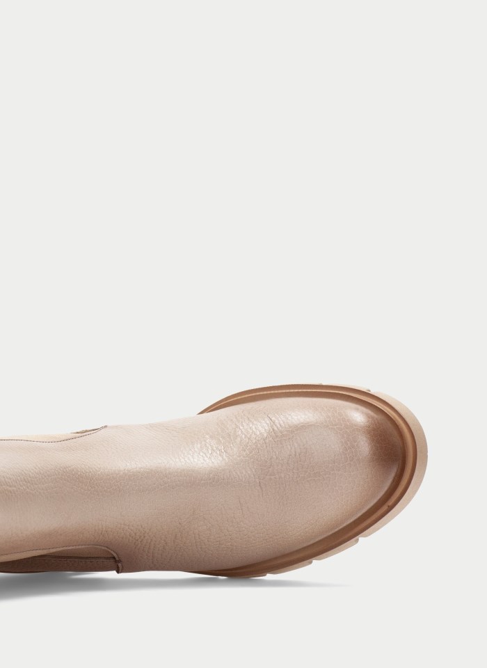 Hispanitas Botín Zurich Taupe