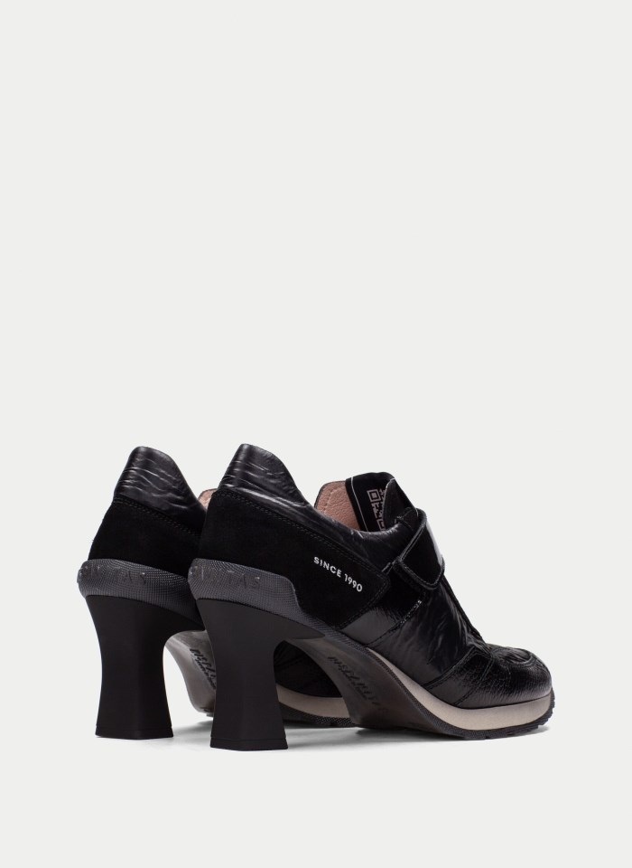 Hispanitas Abotinado Saigon Negro