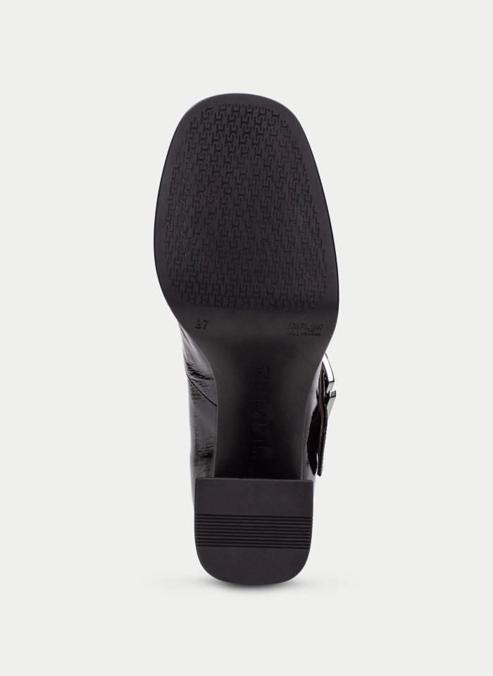 Hispanitas Mary Jane Tokio Negro