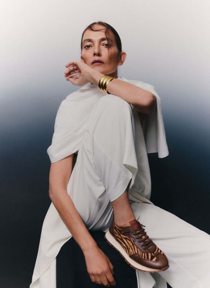 Hispanitas Deportivo Kansas Avellana Cebra