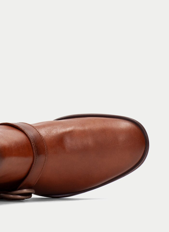 Hispanitas Botín Charlize Cuero