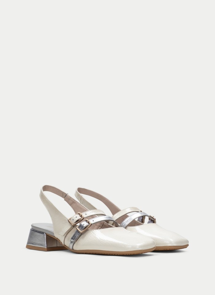 Hispanitas Zapato Plano Aruba Crema Plata