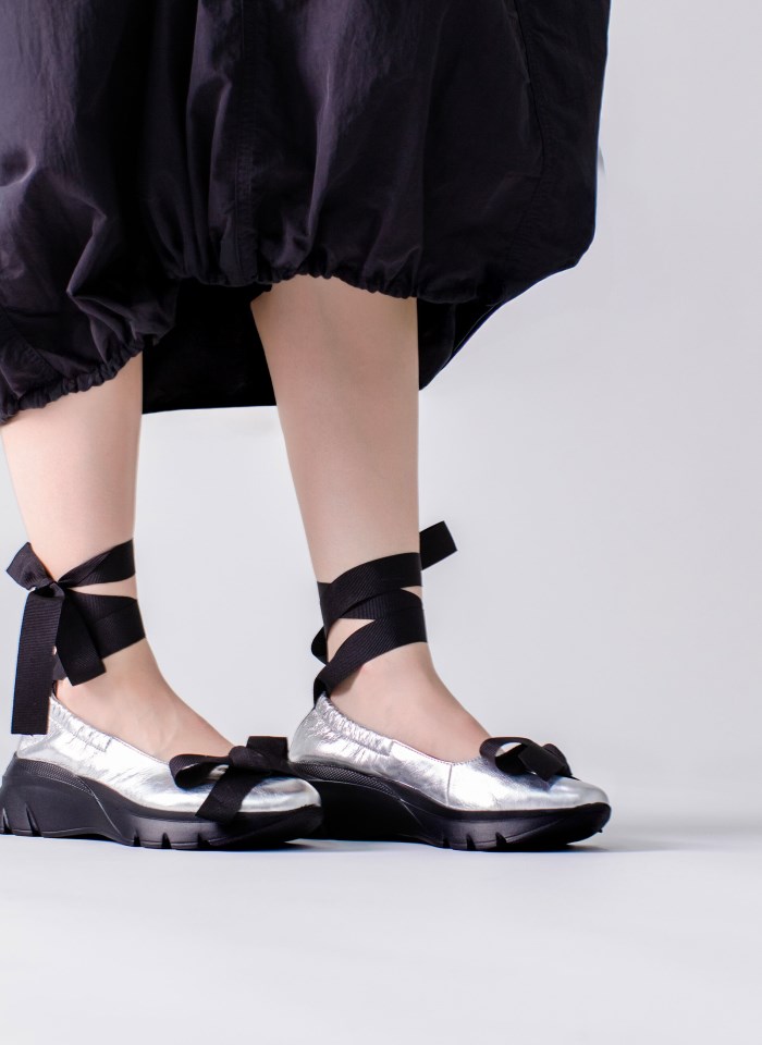 Hispanitas Bailarina Hispanitas X Juan Vidal Plata