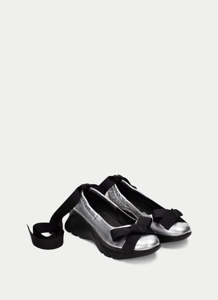 Hispanitas Bailarina Hispanitas X Juan Vidal Plata