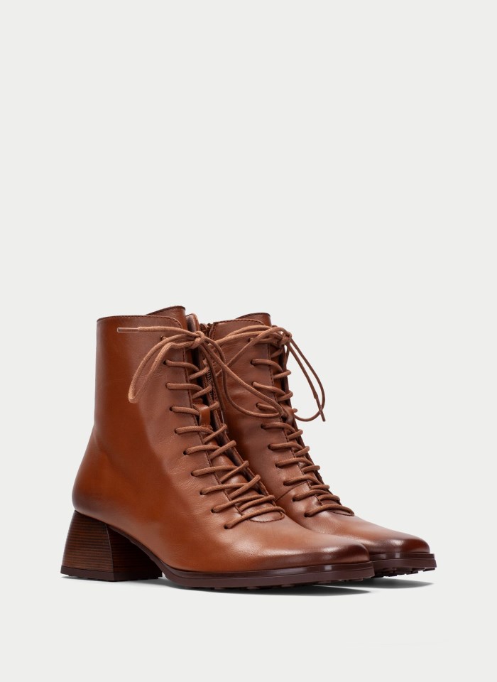 Hispanitas Botín Marsella Cuero