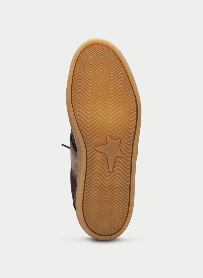 Hispanitas Deportivo Marrón