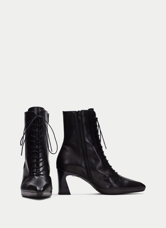 Hispanitas Botín Atlanta Negro