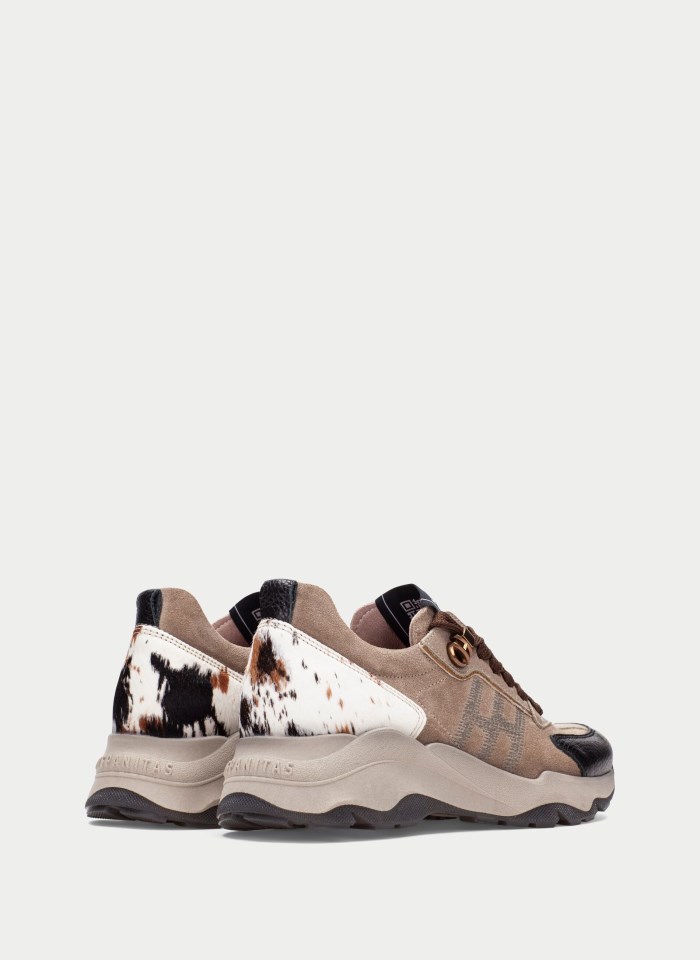 Hispanitas Deportivo Nepal Negro Taupe Pony