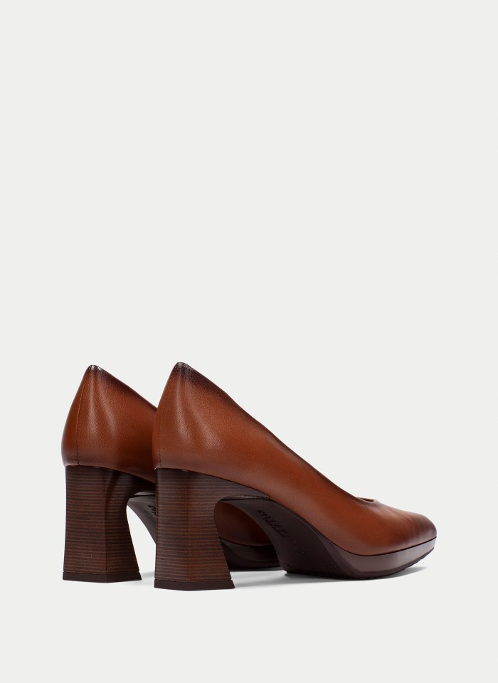 Hispanitas Salón Atlanta Cuero