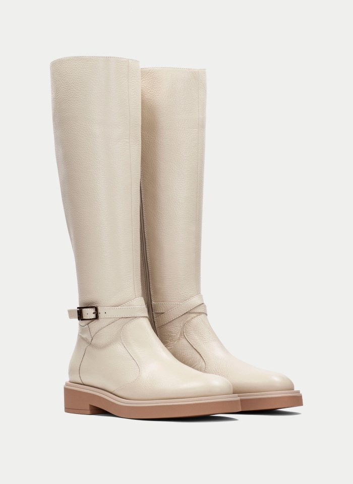 Hispanitas Bota Brooklyn Milk